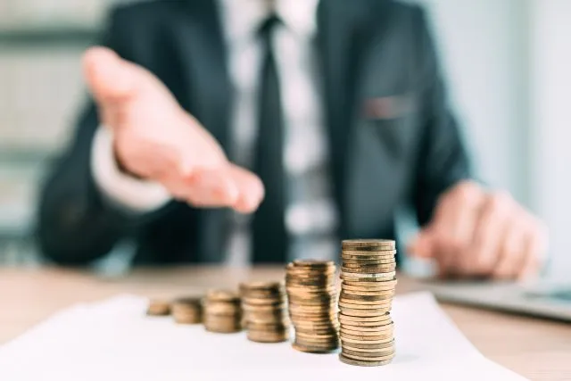 Jak wybrać idealną pożyczkę – kluczowe kryteria